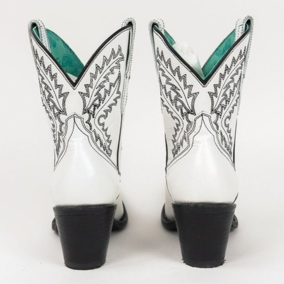 Corral White Embroidery Cowboy Booties - Picture 3 of 6